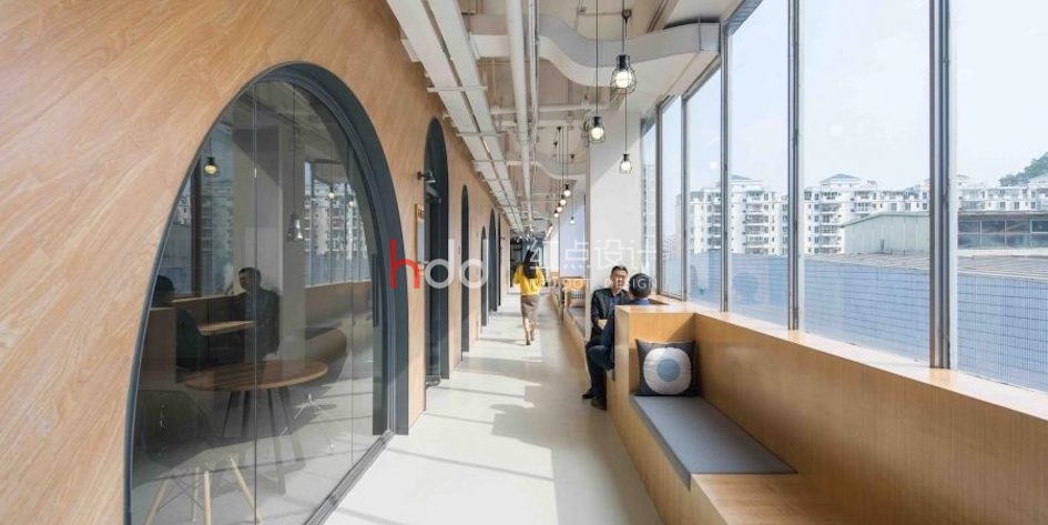 讓您眼前一亮的廢舊廠房改造成聯(lián)合辦公室空間設(shè)計(jì)-0.jpg 讓您眼前一亮的廢舊廠房改造成聯(lián)合辦公室空間設(shè)計(jì)-0.jpg