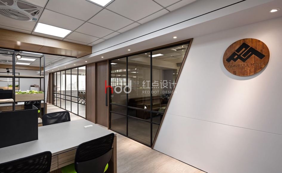 擁抱自然小清新!用溫潤木質(zhì)、繽紛色調(diào) 打造活力辦公室設計-8.jpg