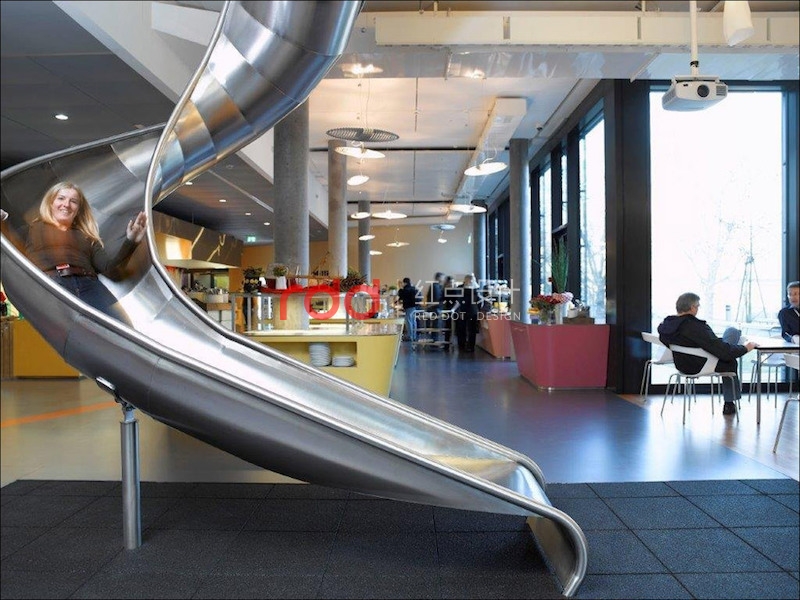 為什么Google辦公室設計如此令人向往:累了可以在浴缸里休息,爽爆天!-15.jpg 為什么Google辦公室設計如此令人向往:累了可以在浴缸里休息,爽爆天!-15.jpg