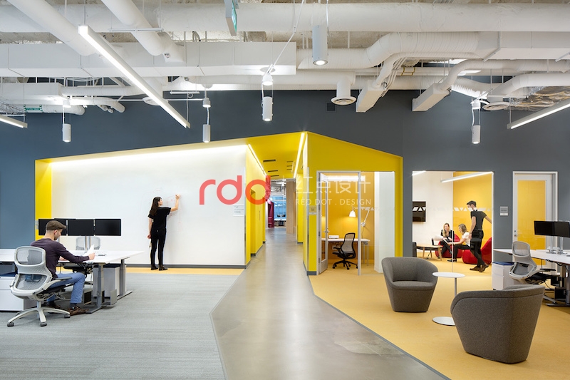 員工在辦公室是否幸福和開心與公司的成功有直接關系-1.jpg 員工在辦公室是否幸福和開心與公司的成功有直接關系-1.jpg