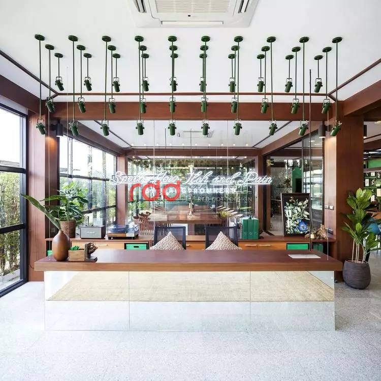 辦公室設計因為顏色、質地和綠植而顯得格外清涼-3.jpg 辦公室設計因為顏色、質地和綠植而顯得格外清涼-3.jpg