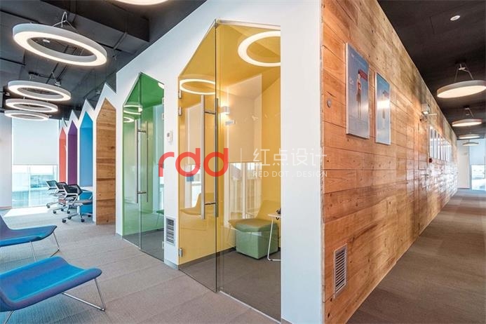 現(xiàn)代風(fēng)格的科技公司辦公室設(shè)計(jì),不僅僅只是驚艷!-1.jpg 現(xiàn)代風(fēng)格的科技公司辦公室設(shè)計(jì),不僅僅只是驚艷!-1.jpg