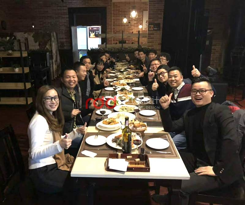 一場高逼格的年會.jpg 一場高逼格的年會.jpg