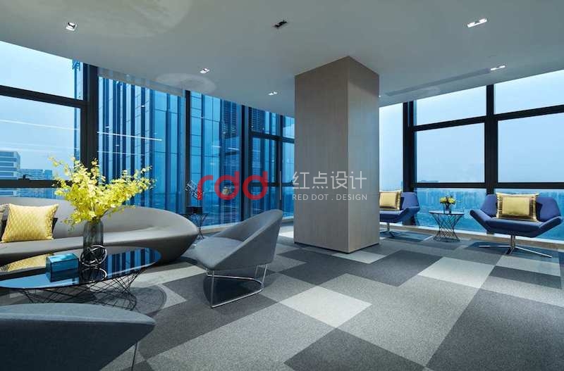 廣州辦公室裝修設(shè)計中使用軟裝設(shè)計傳達企業(yè)文化特征-2.jpg 廣州辦公室裝修設(shè)計中使用軟裝設(shè)計傳達企業(yè)文化特征-2.jpg